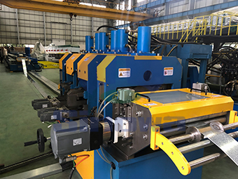 檁條成型設(shè)備