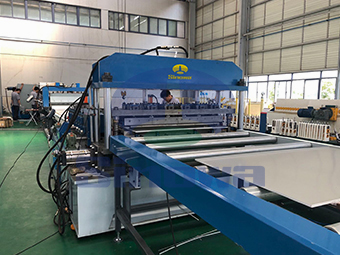 潔凈板生產(chǎn)線