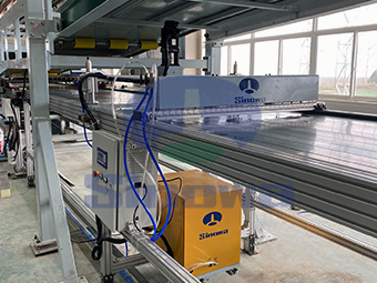 巖棉封邊保溫板流水線